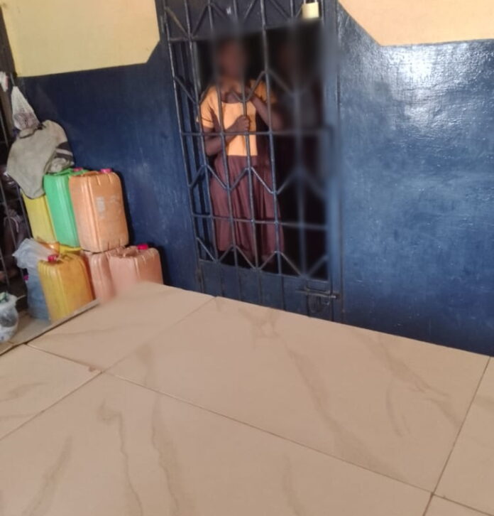 Akatsi Police put 16-year-old JHS girl in uniform behind bars - Video